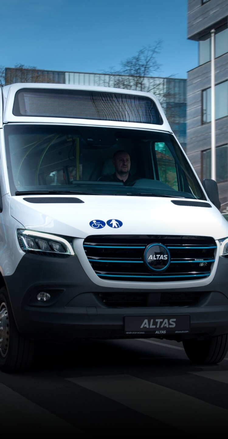 FOURNISSEUR DE MINIBUS ET MIDIBUS EN FRANCE